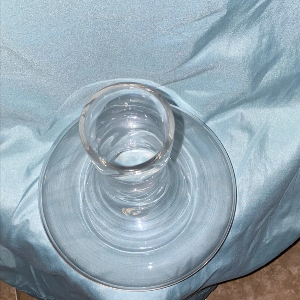 BX48 Elegant Glass Wine Decanter with Silver Accents